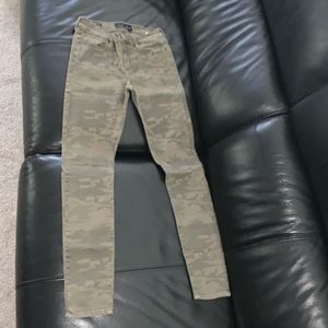 Lucky Brand Brooke Leggings jeans. Size 2/26 Ankle